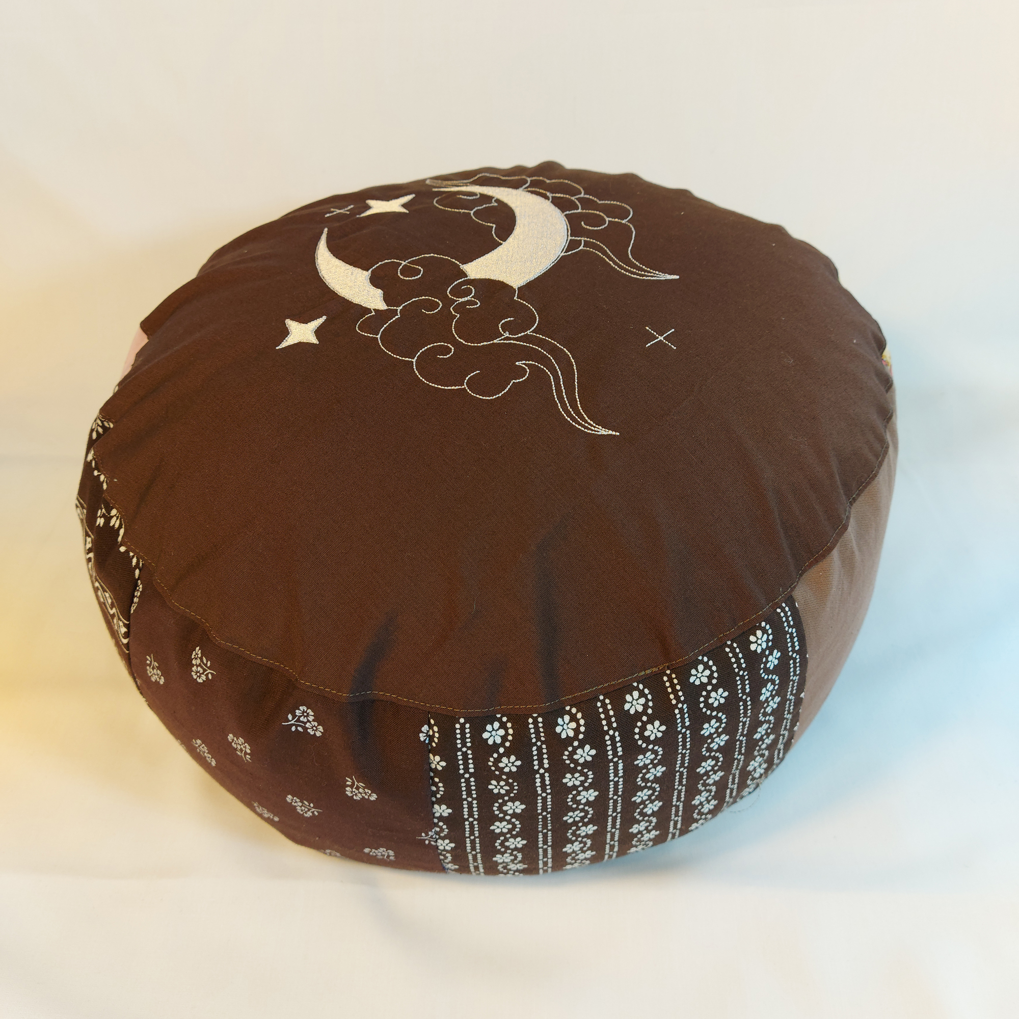 Trauermantel_braun_03